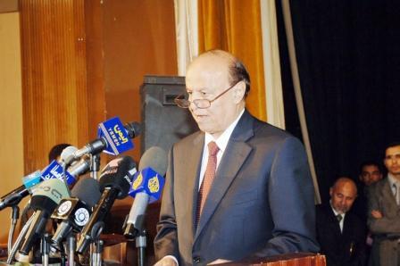 نائب الرئيس يلقي كلمته في افتتاح الملتقى أمس